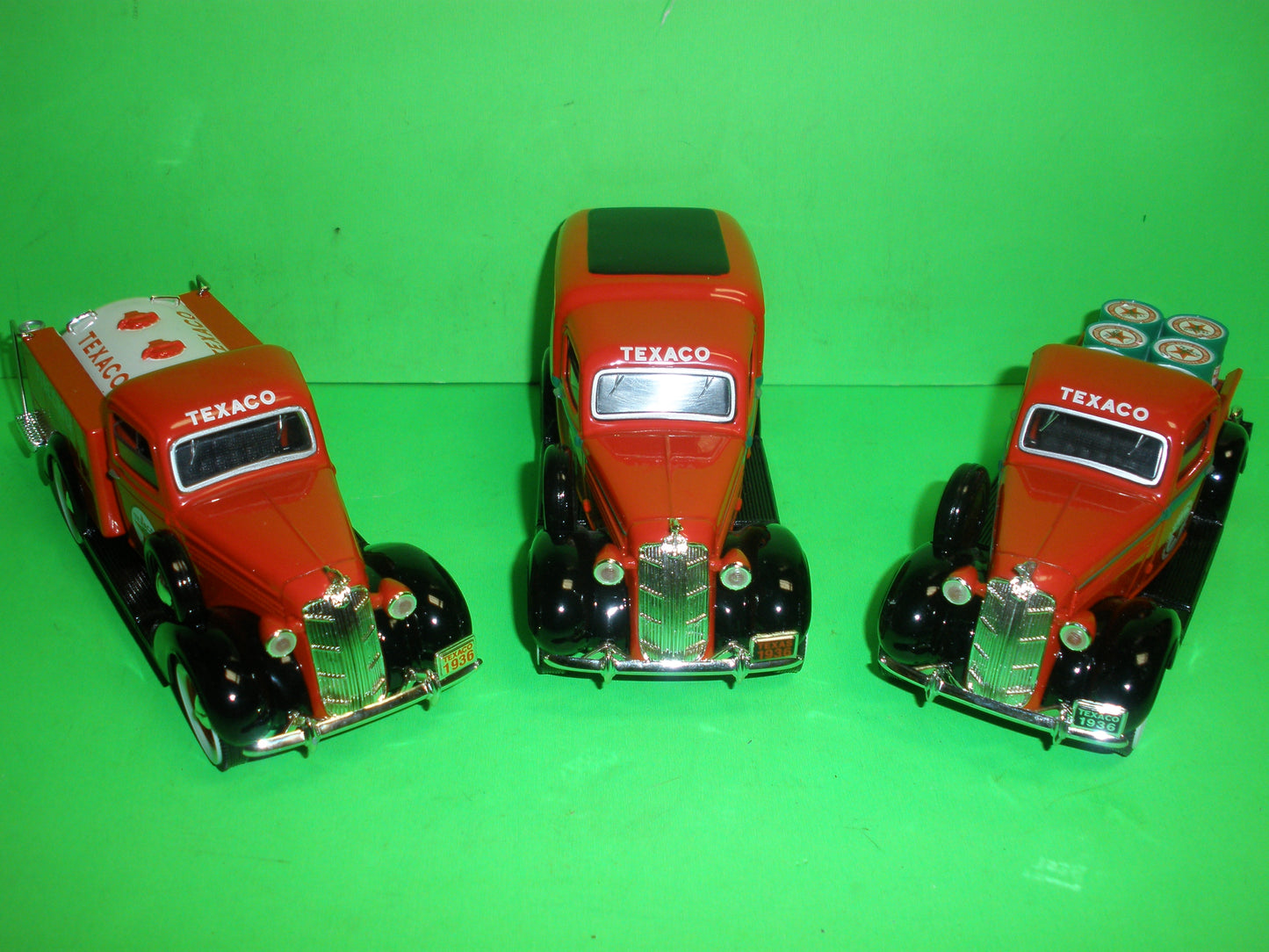 Texaco 1936 Dodge Series Complete Set of 3 - Pickup Truck, Tanker & Panel