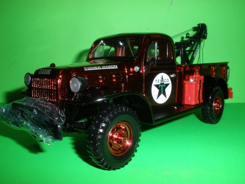 23 Texaco 1946 Dodge Power Wagon Tow Truck Special Edition Texaco Toys Plus 4215