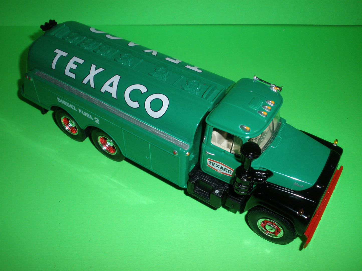 Texaco Diesel 1966 Mack R-Model Fuel Tanker Truck