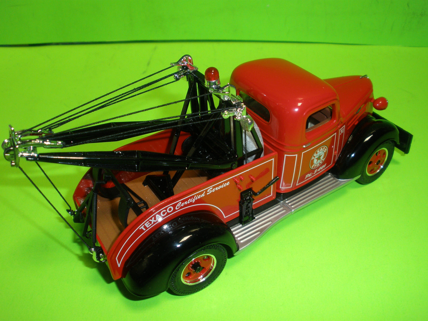 Texaco Ethyl Oil 1937 Chevrolet Tow Truck