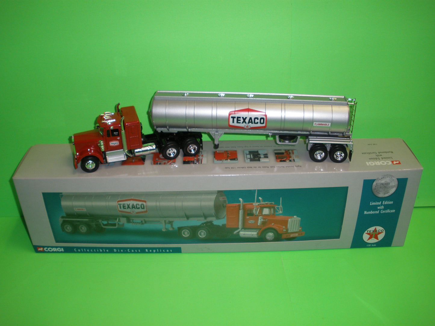 Texaco Kenworth W925 Semi Truck & Tanker Trailer