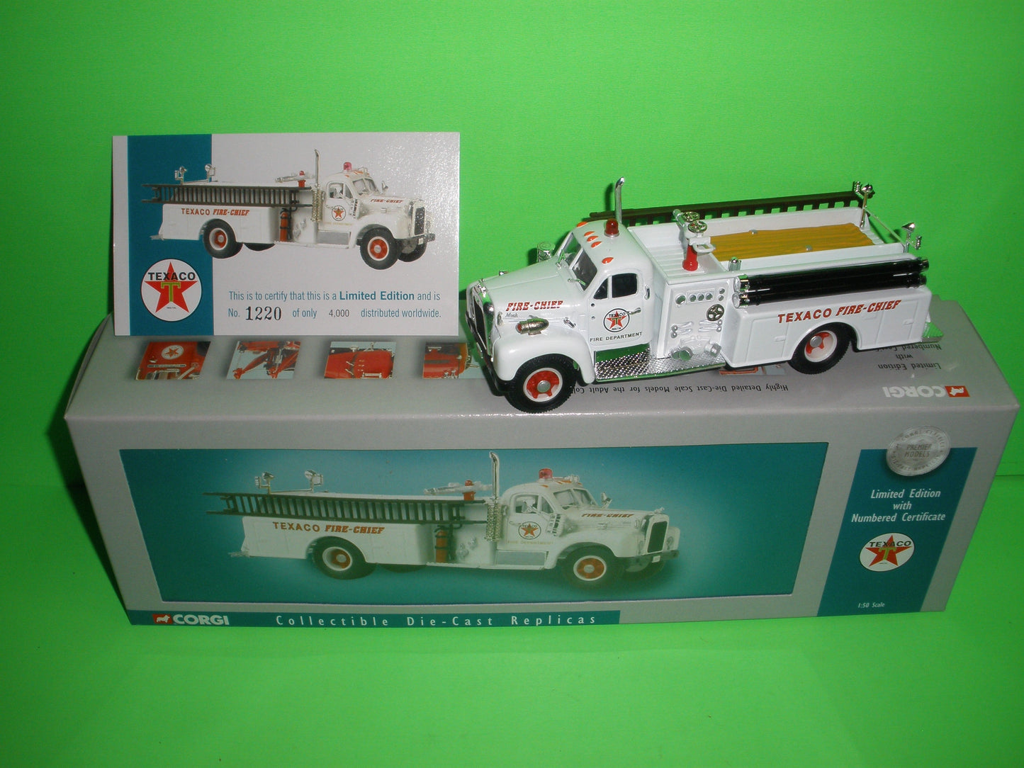 Texaco Mack B Series Fire Truck