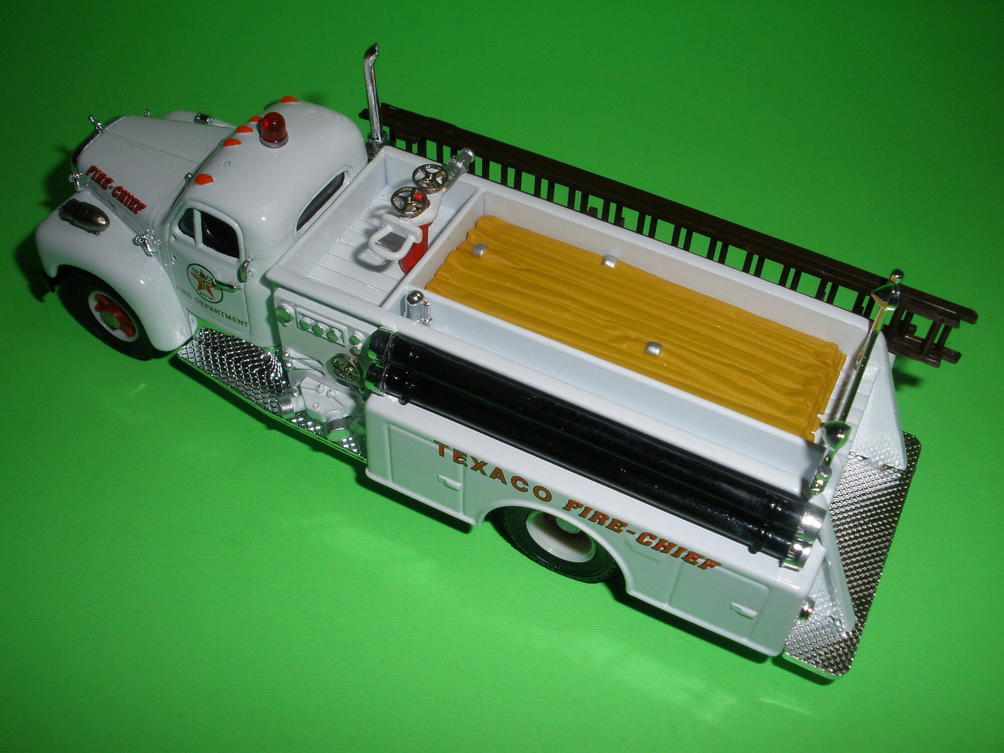 Texaco Mack B Series Fire Truck