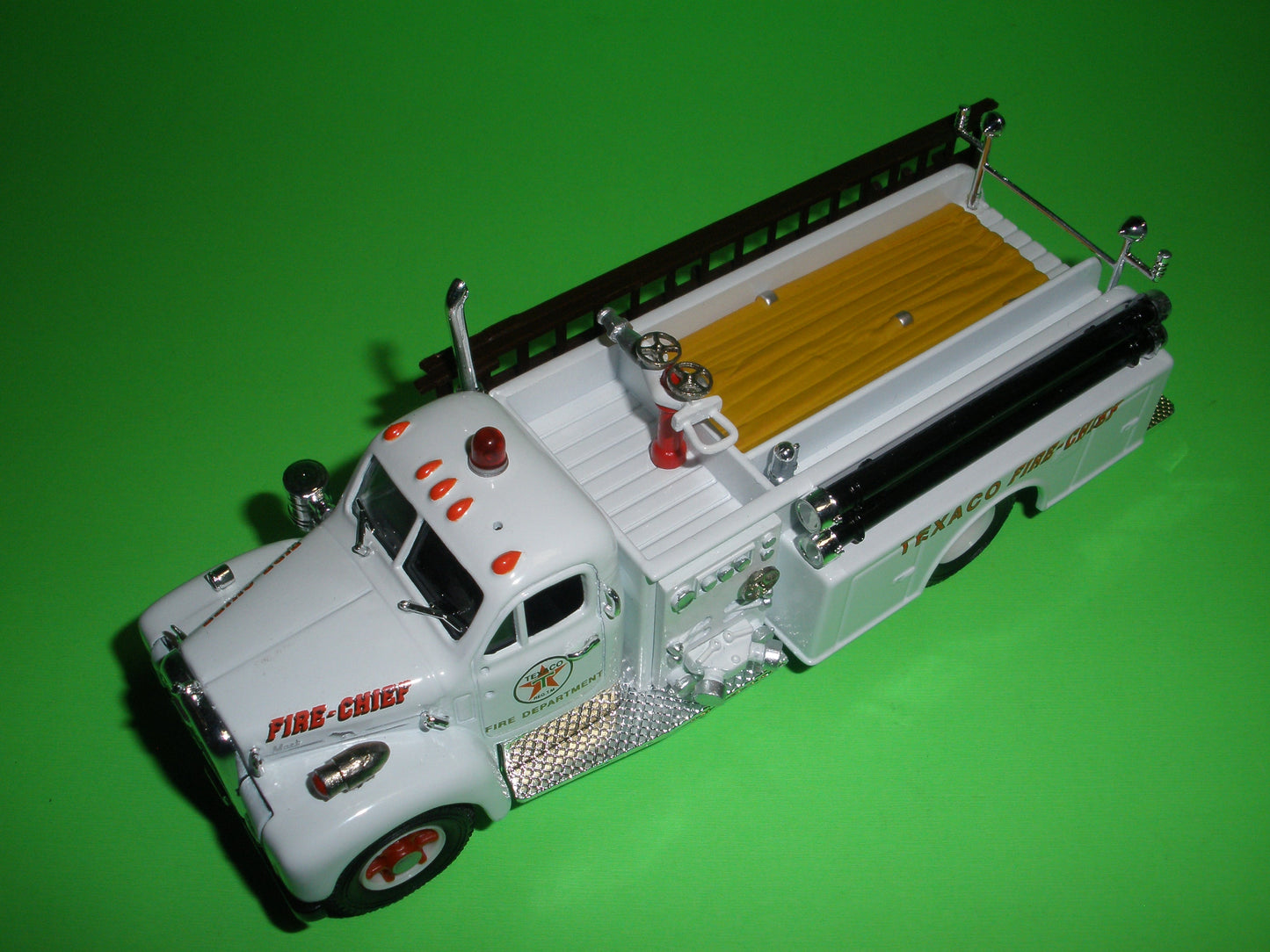 Texaco Mack B Series Fire Truck