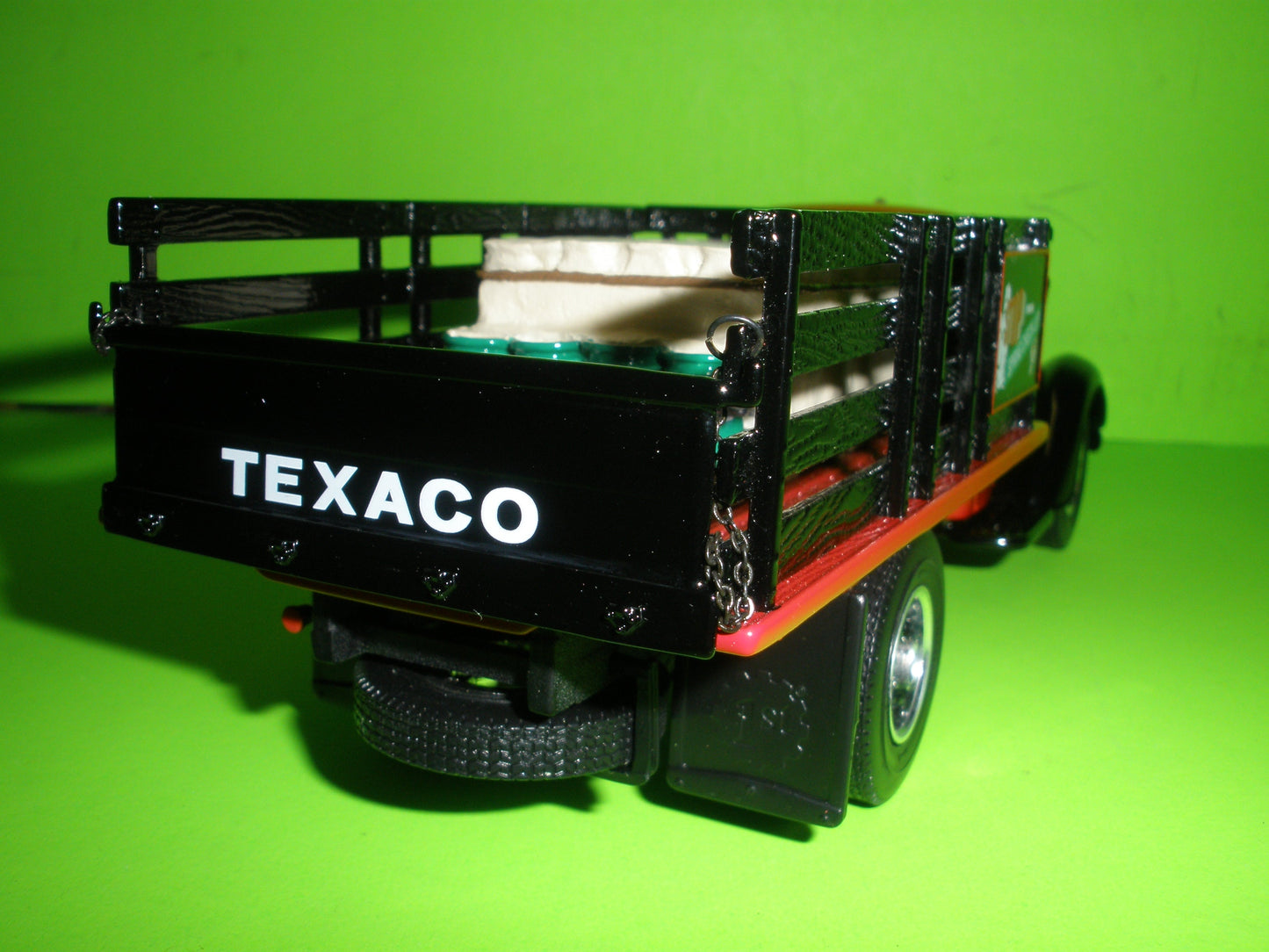 Texaco Marfax 1949 International KB-8 Stake Truck