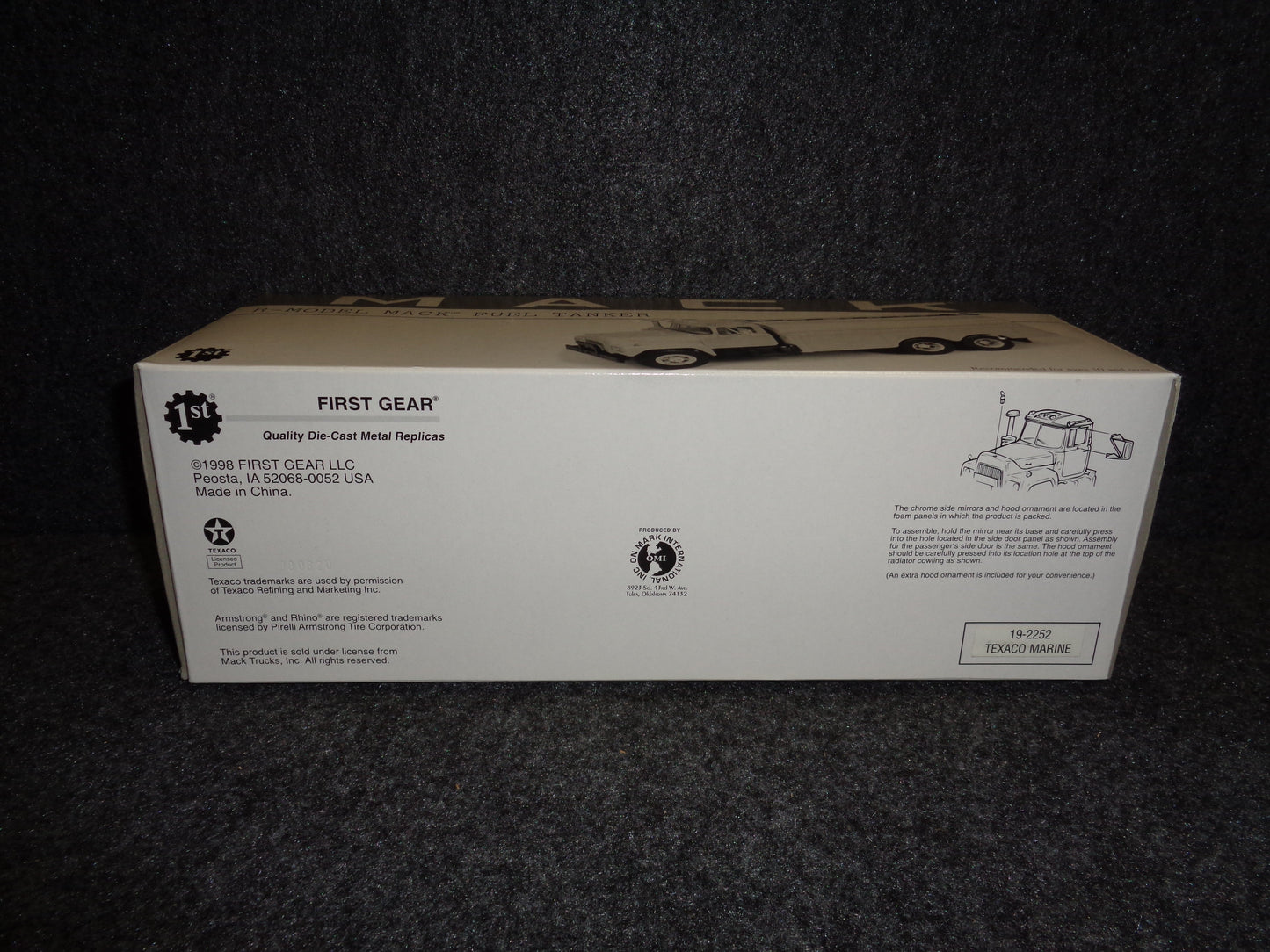 Texaco Marine Mack R Model Tanker Truck