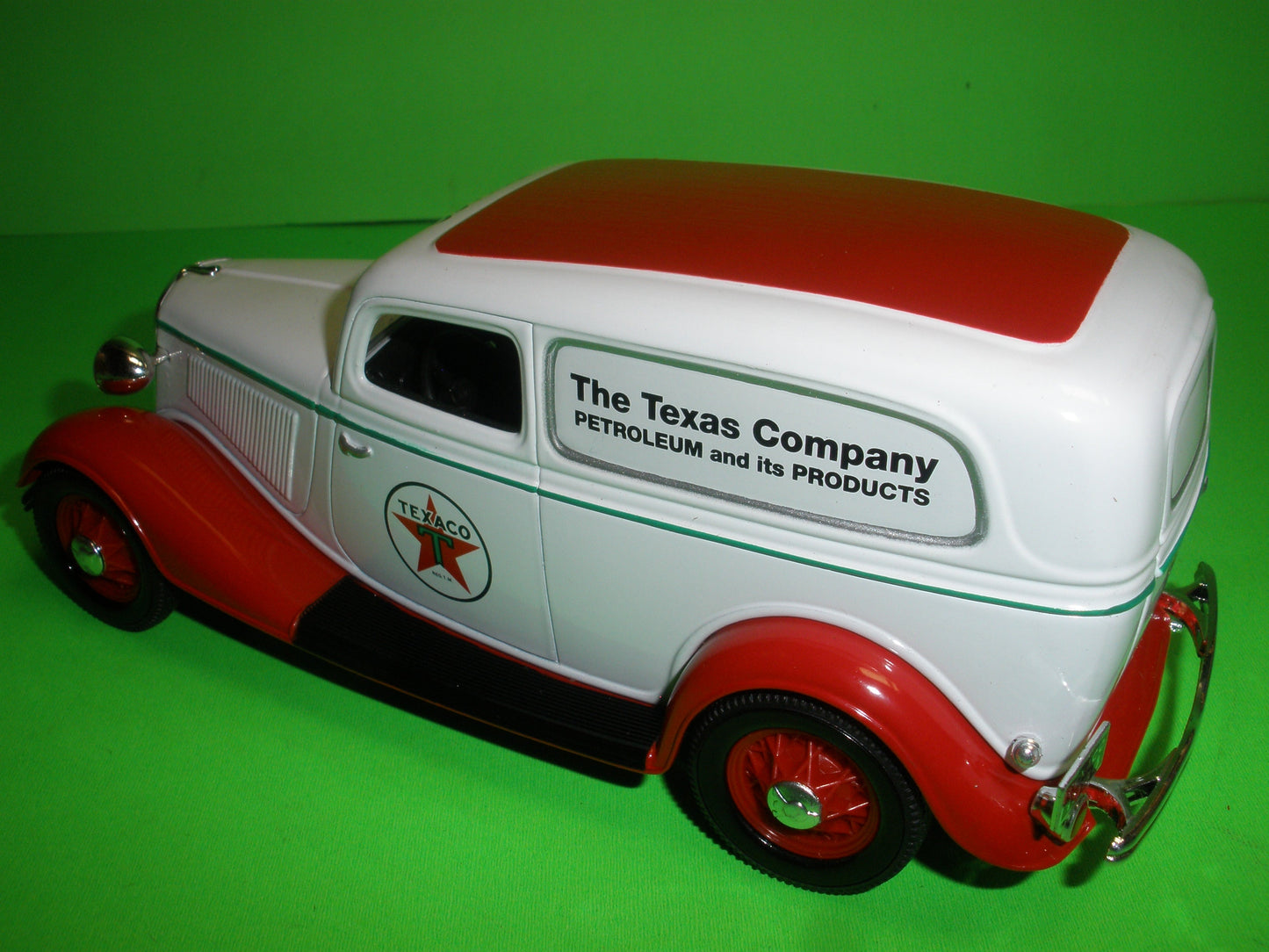 Texaco Motor Oil 1934 Ford Sedan Delivery