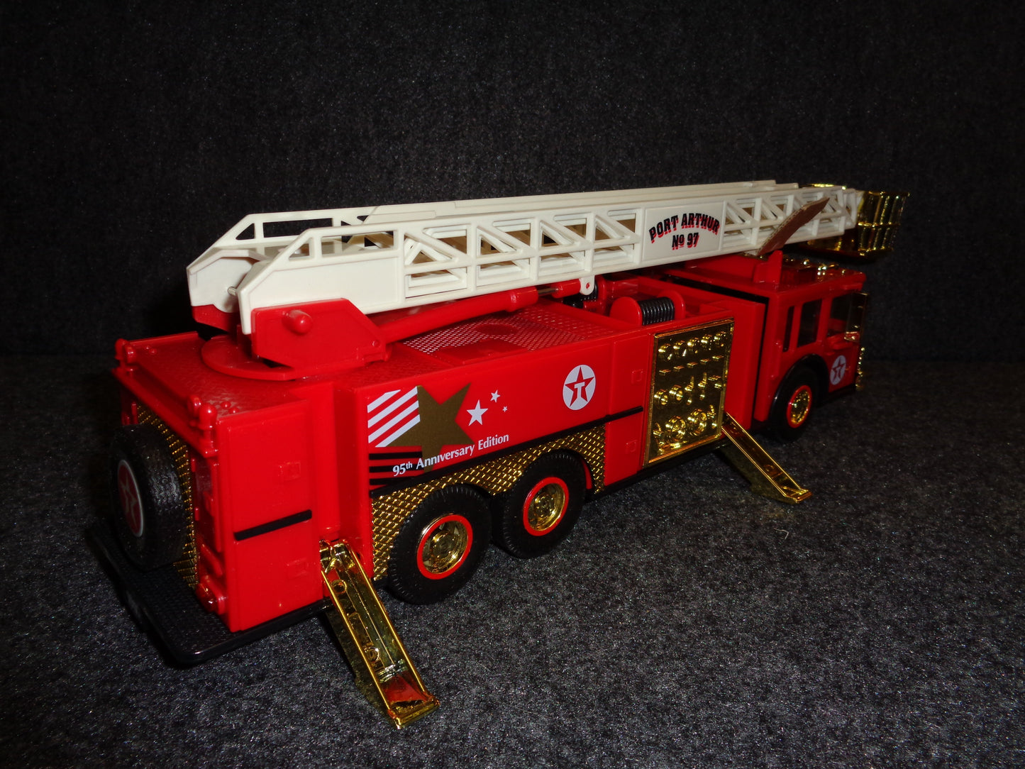 Texaco Port Arthur Fire Truck Gold
