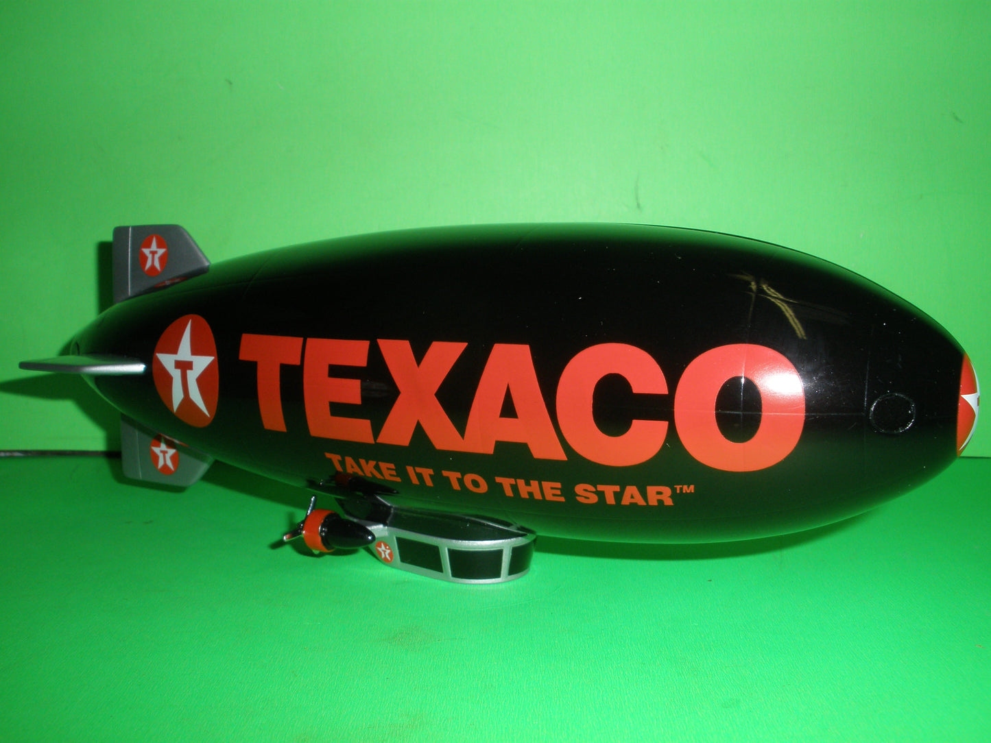 Texaco Red & Black Blimp Coin Bank Set