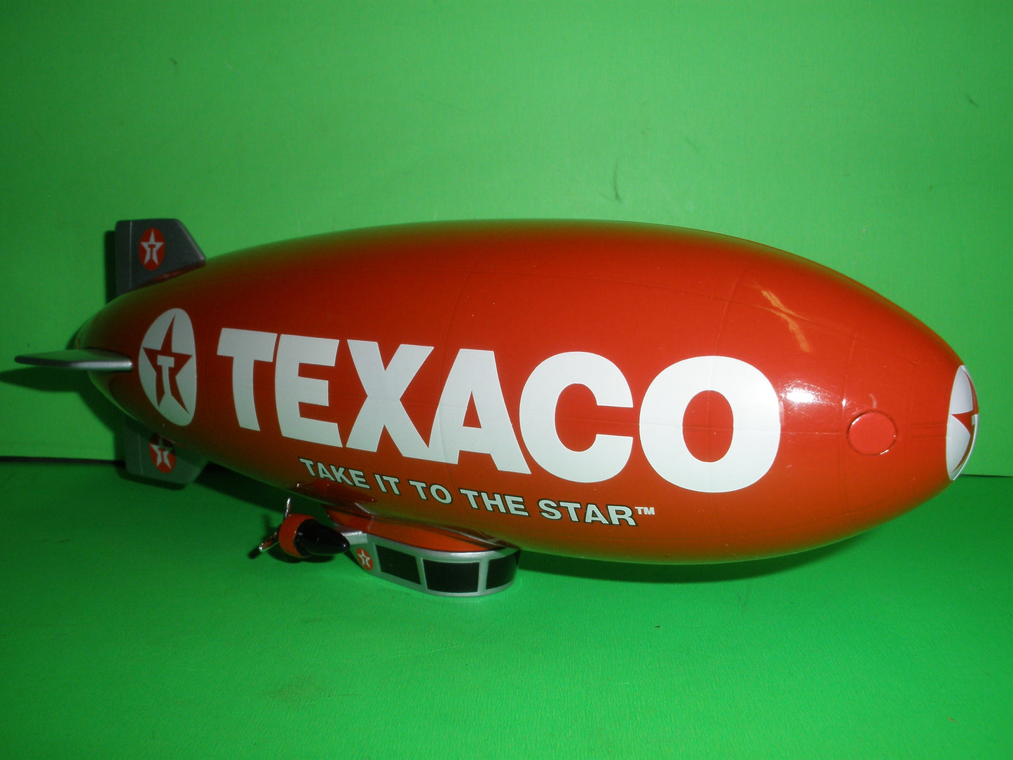 Texaco Red & Black Blimp Coin Bank Set