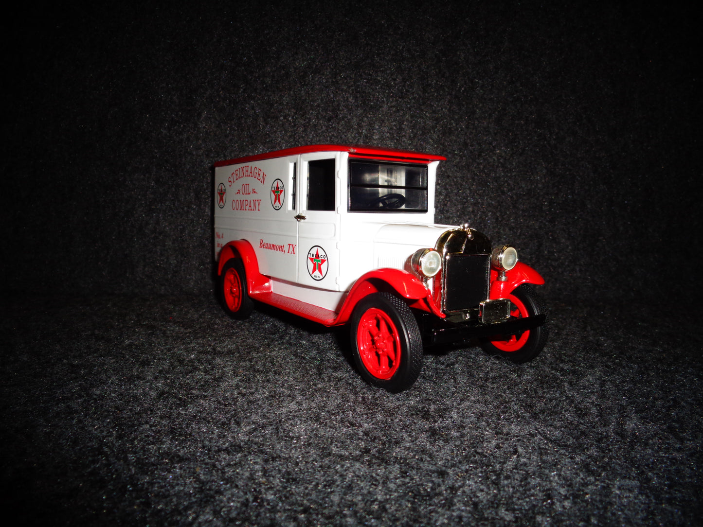 Texaco Steinhagen Oil 1927 Graham Panel Van Delivery