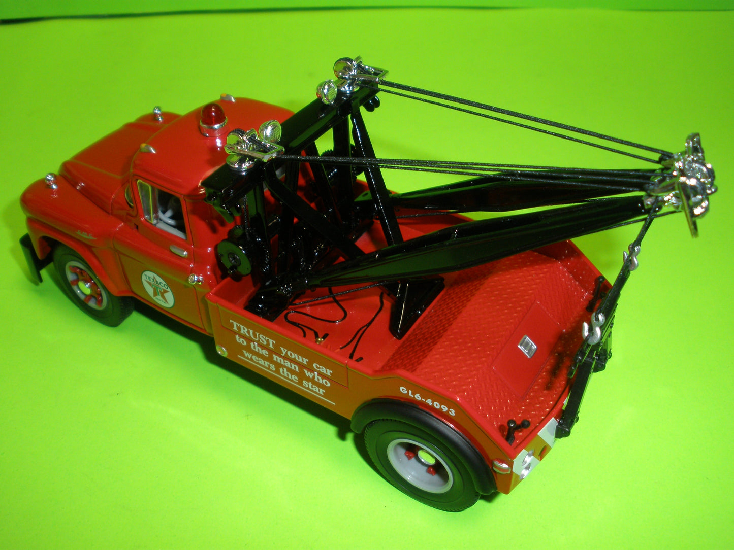 Texaco Trust the Star 1958 GMC Tow Truck