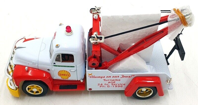 Shell Oil 1955 Diamond T Wrecker