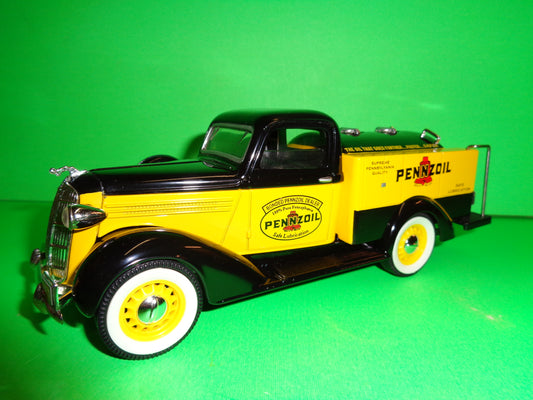Pennzoil 1936 Dodge Tanker Truck