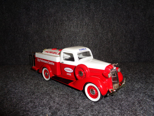 HUMBLE EXXON ESSO 1936 Dodge Tanker Truck