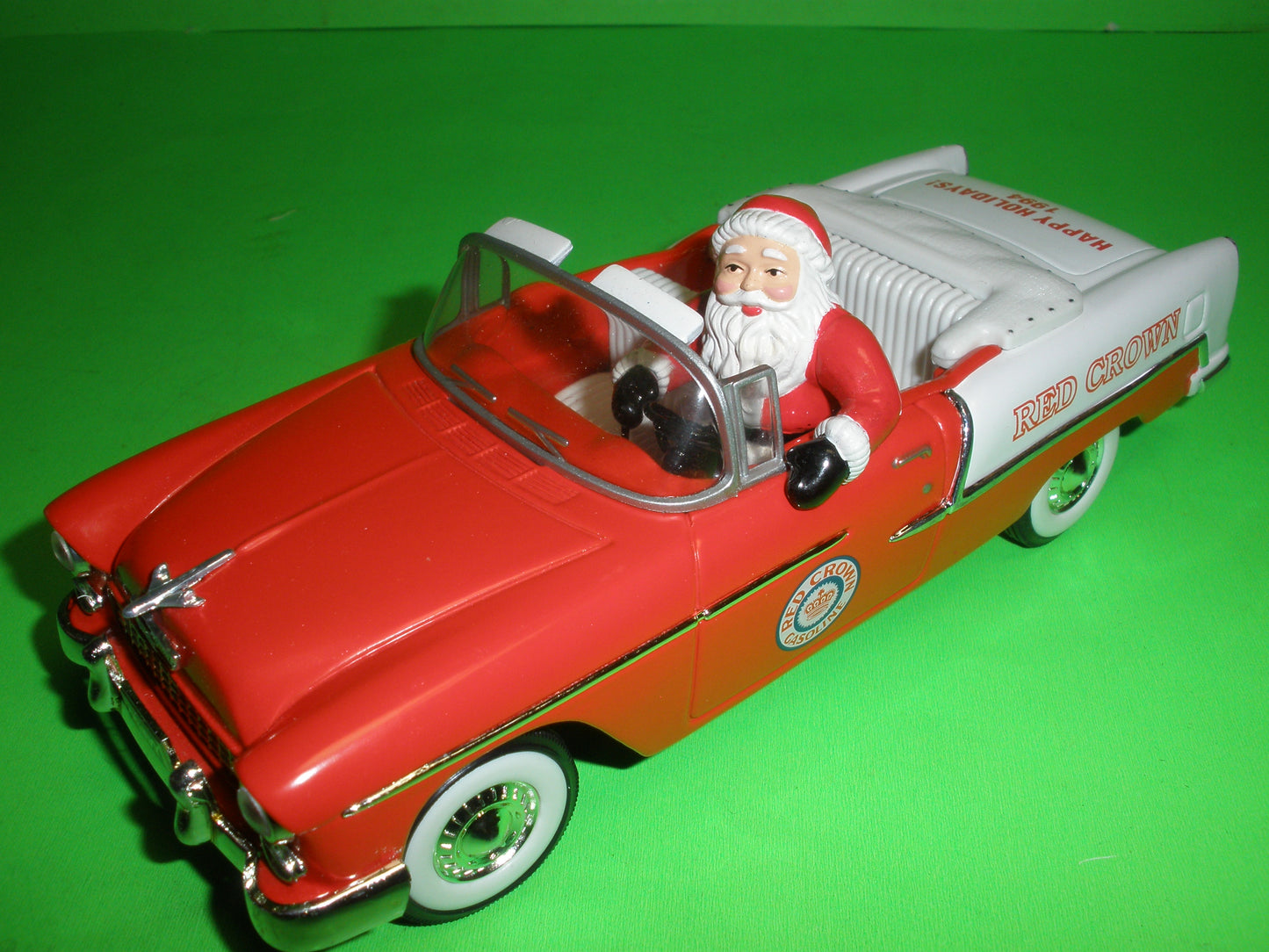 AMOCO STANDARD 1955 Chevrolet Bel-Air Convertible With-Santa