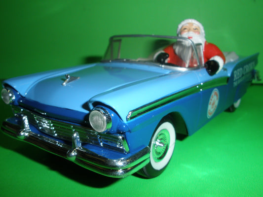 Standard / Amoco / 1957 Ford Fairlane Convertible / With Santa