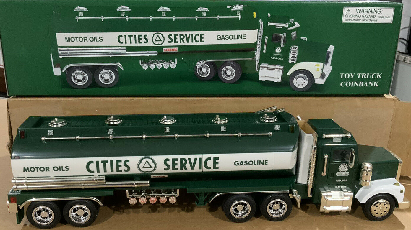 #10 - 2000 Cities Service Tanker Truck