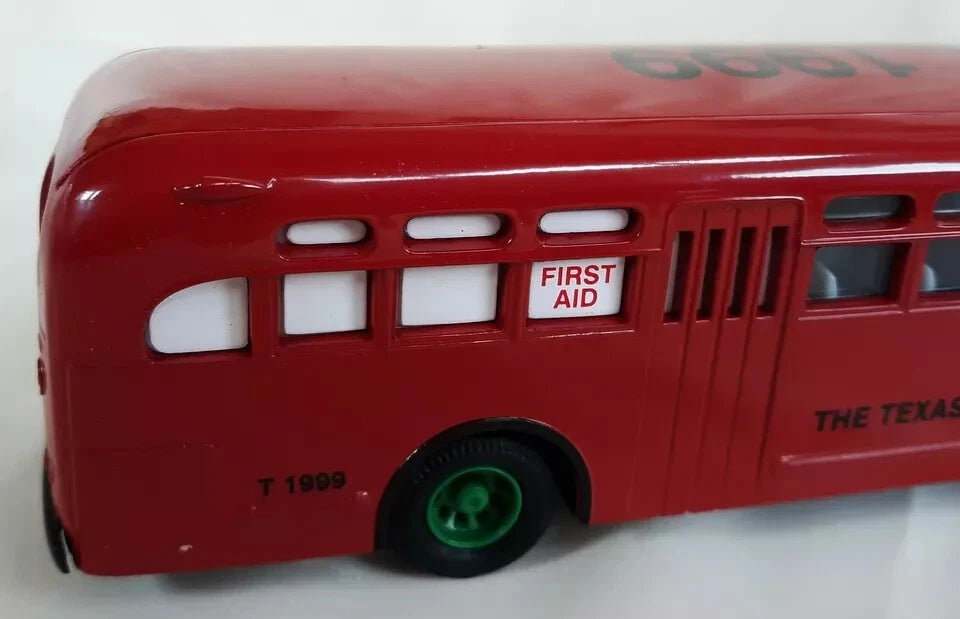 Texaco GM Crew Bus