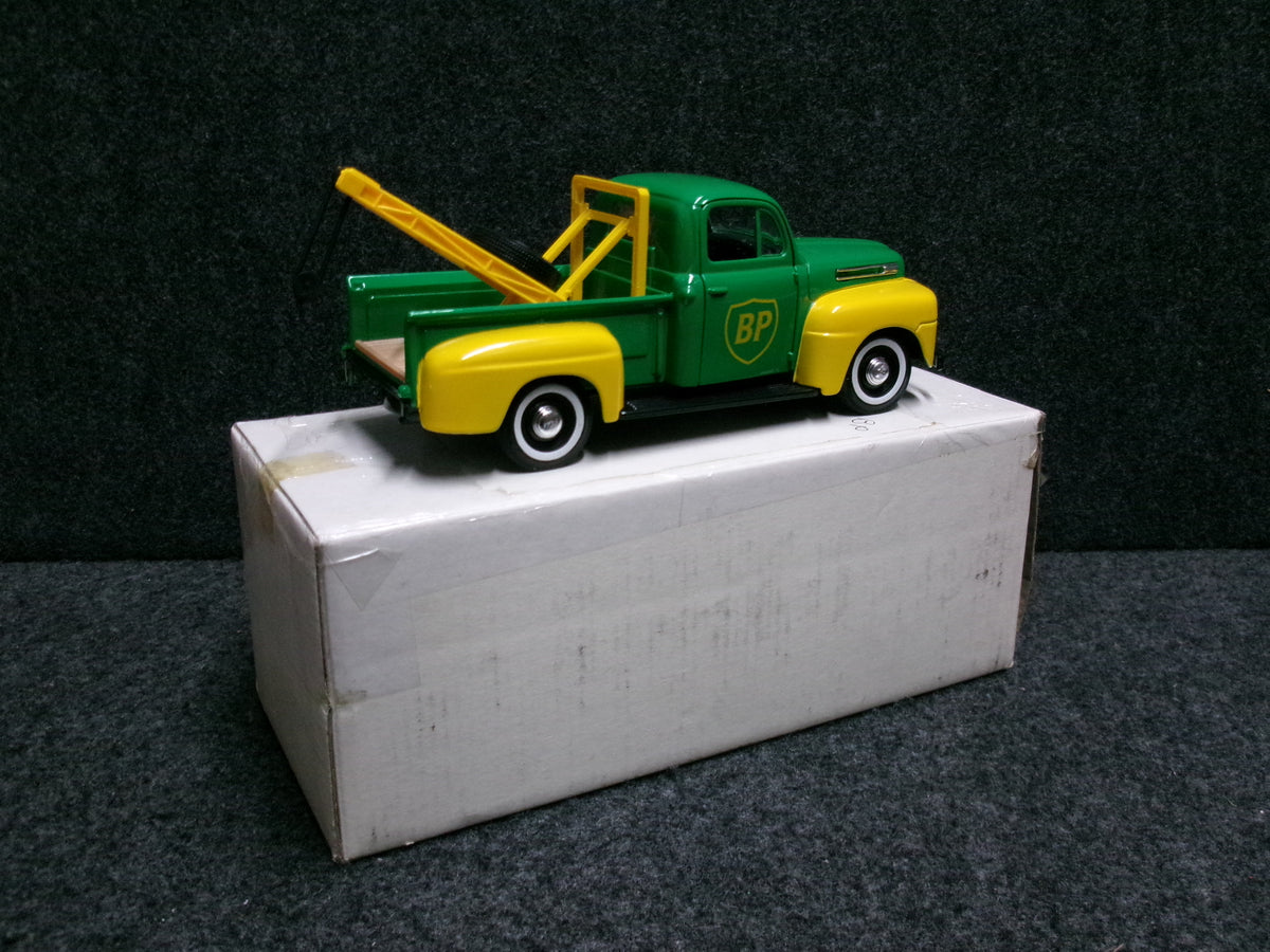 BP / British Petroleum 1949 Ford F100 Tow Truck
