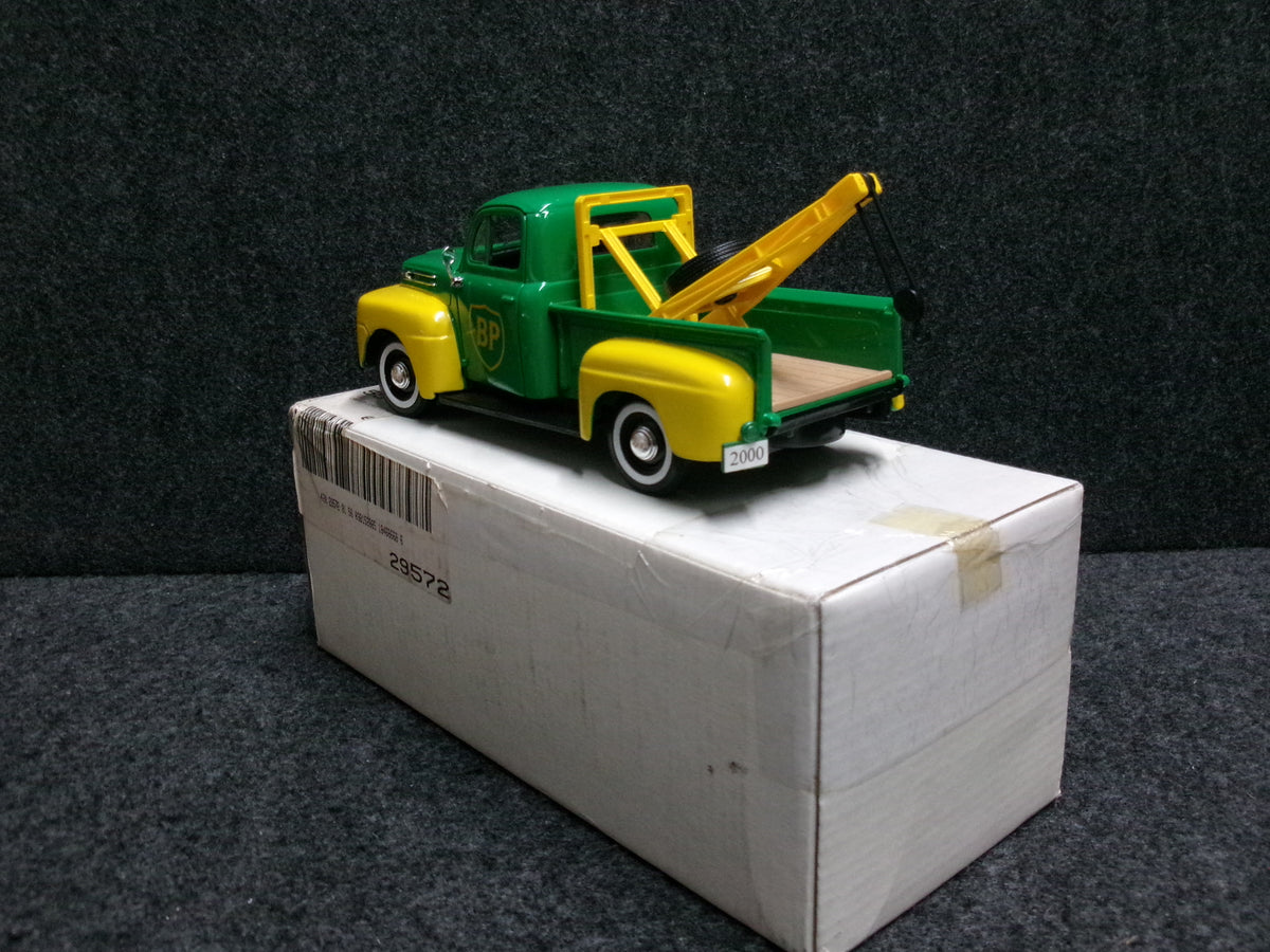 BP / British Petroleum 1949 Ford F100 Tow Truck