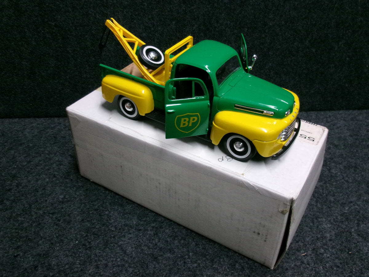 BP / British Petroleum 1949 Ford F100 Tow Truck