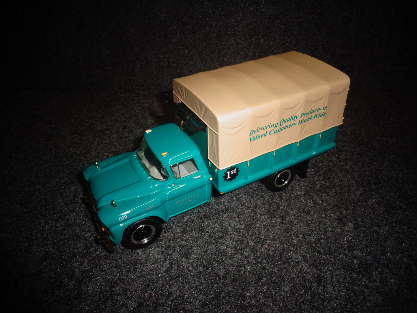 First Gear 1958 GMC Cargo Delivery Truck