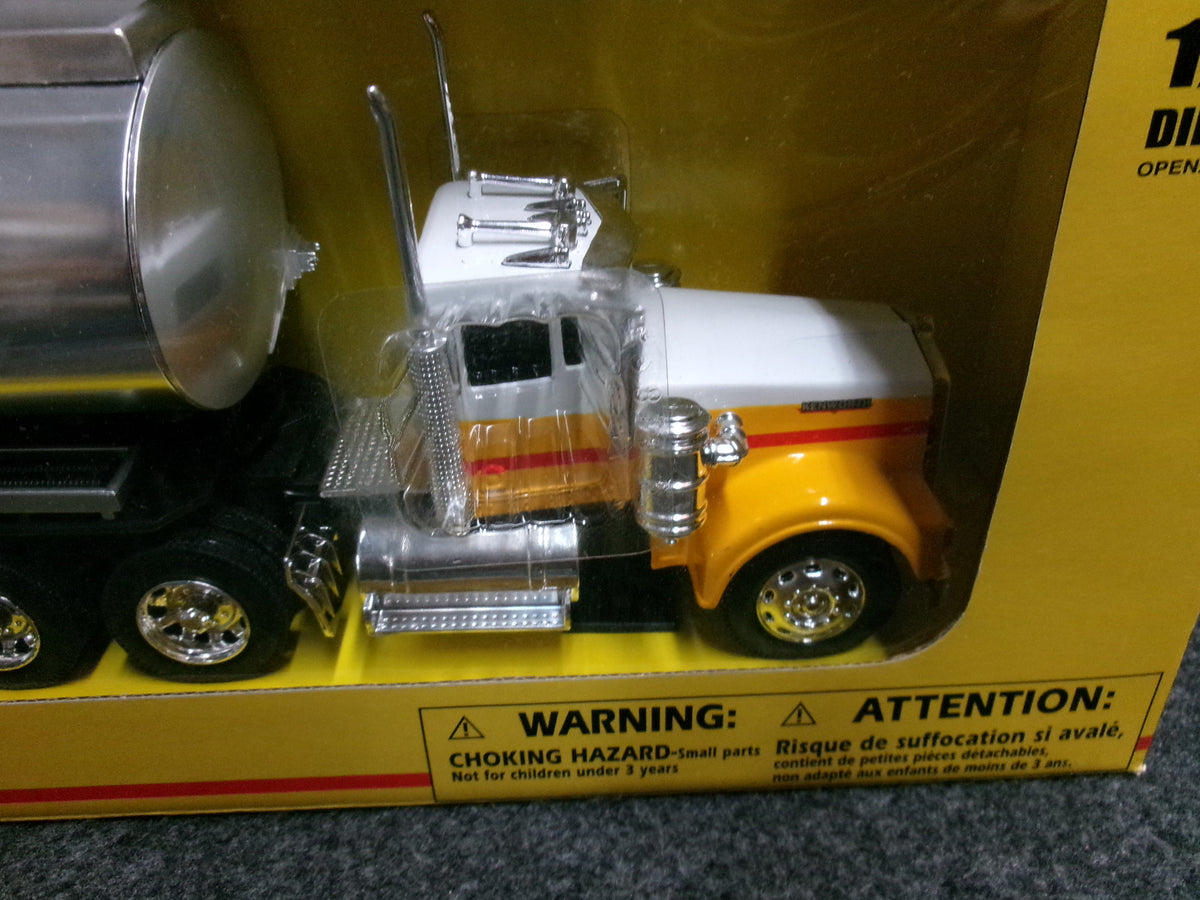 Shell 2007 Kenworth W900 Tanker Truck