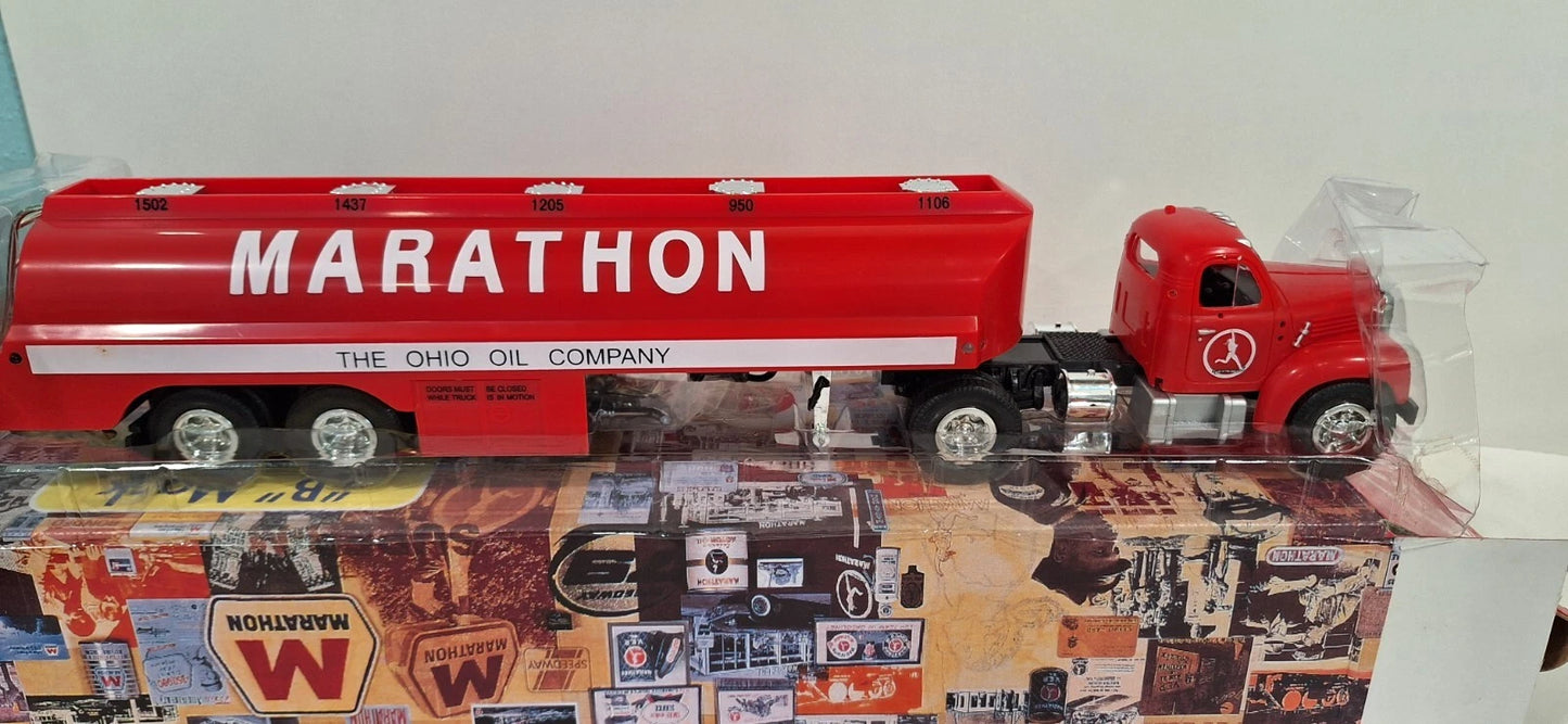 (FOR JODY CALLHAN ONLY) Marathon 1957 R-200 / 1953 White 3000 / 1958 B-MACK