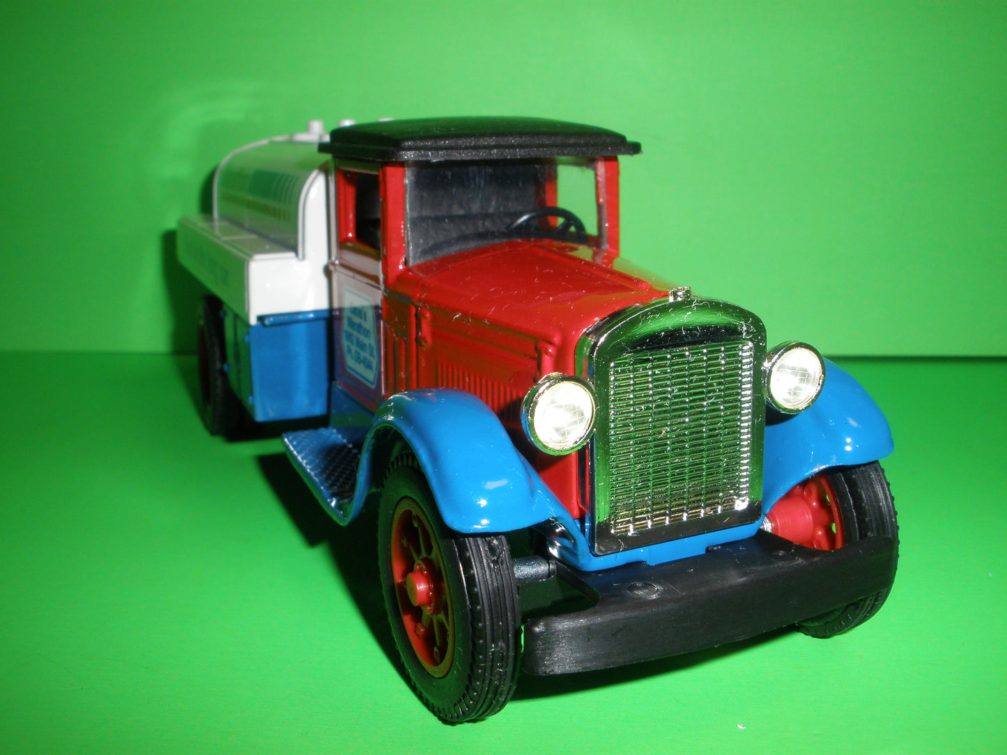 Marathon Oil / 1929-1931 International Tanker ( Dave's Marathon )