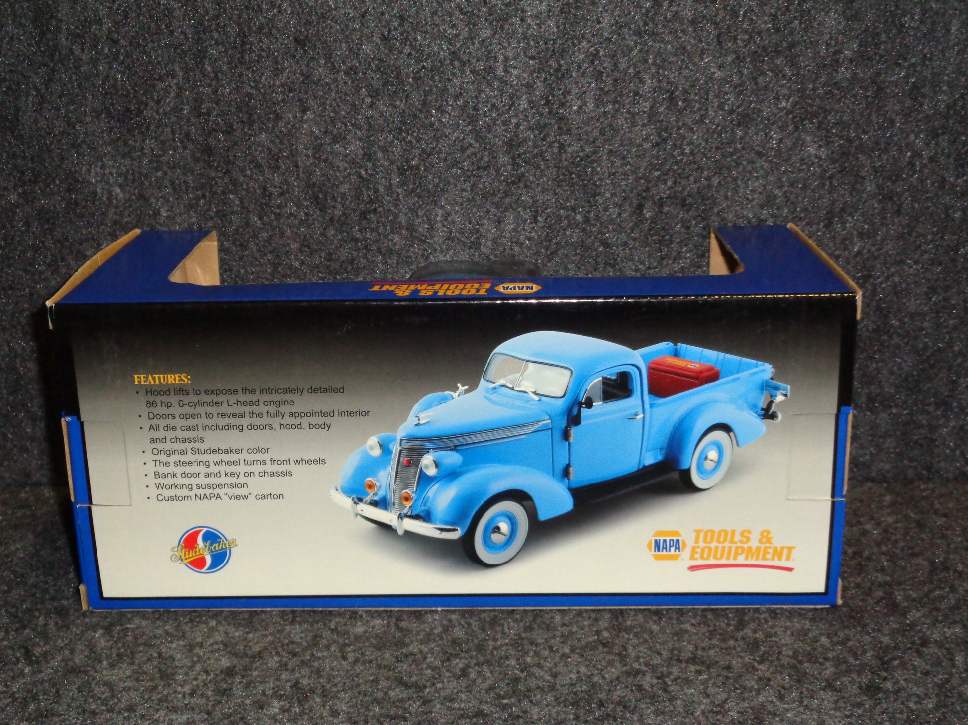 Brooklin US Model Mint 1/43 - Studebaker Coupé Express Pick Brooklin US Model Mint 1/43 - Studebaker Coupé Express Pick
