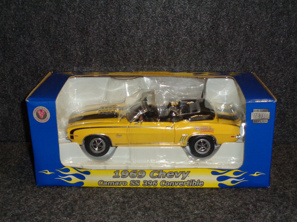 Napa Auto Parts 1969 Chevrolet Camaro SS 396 Convertible – Texaco 