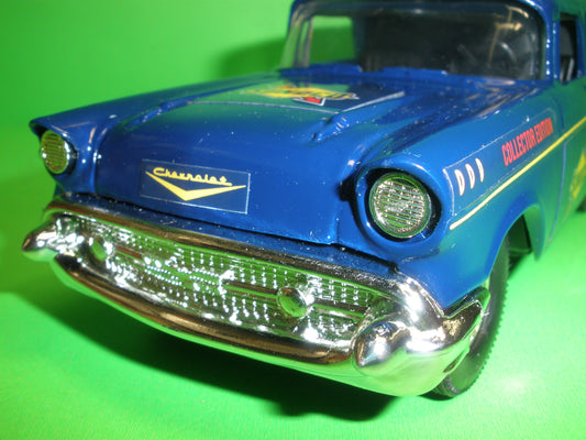 Sunoco 1957 Chevrolet Nomad Sedan Delivery Regular Edition