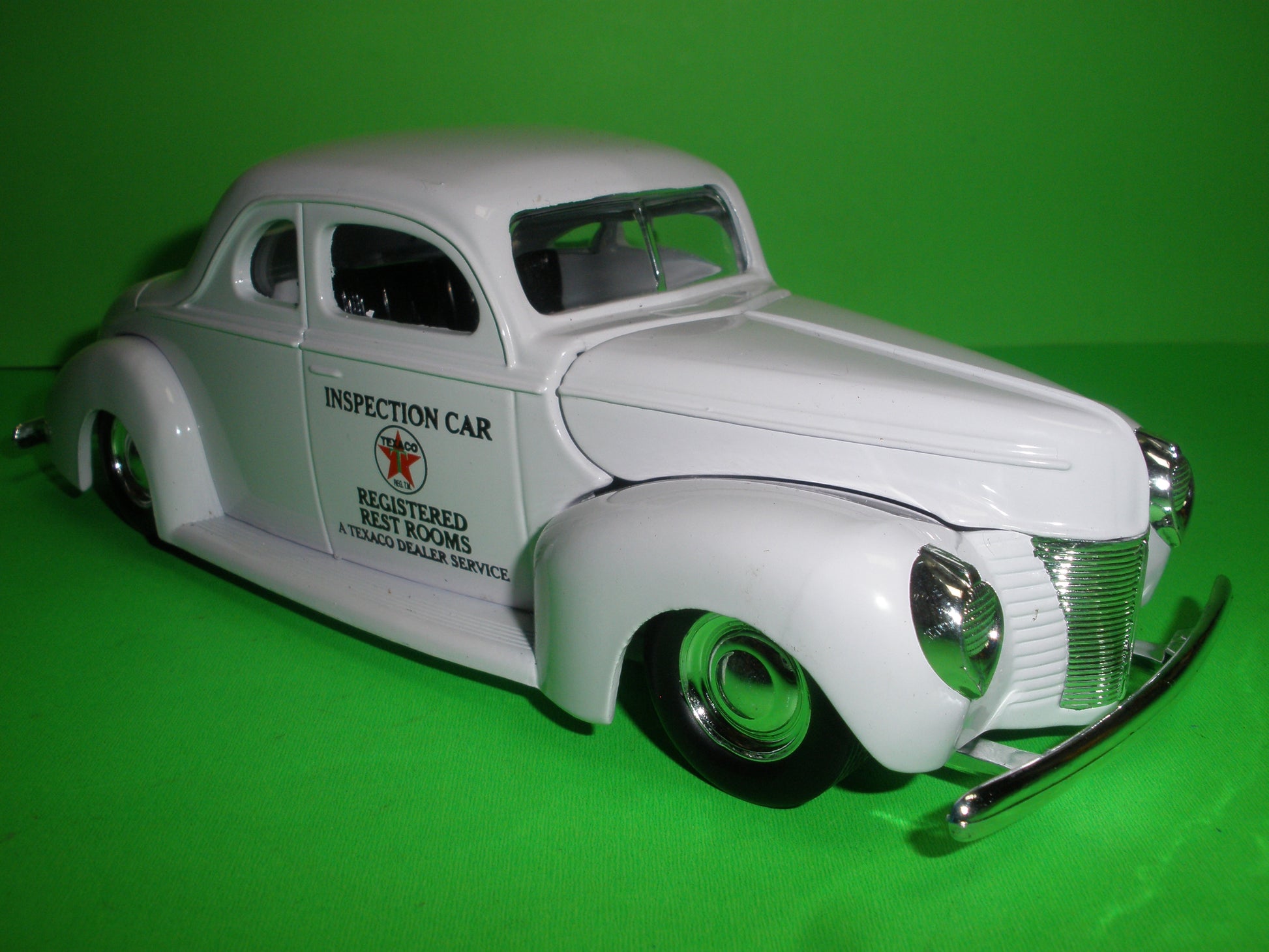 Texaco 1940 Ford Coupe Inspection Car