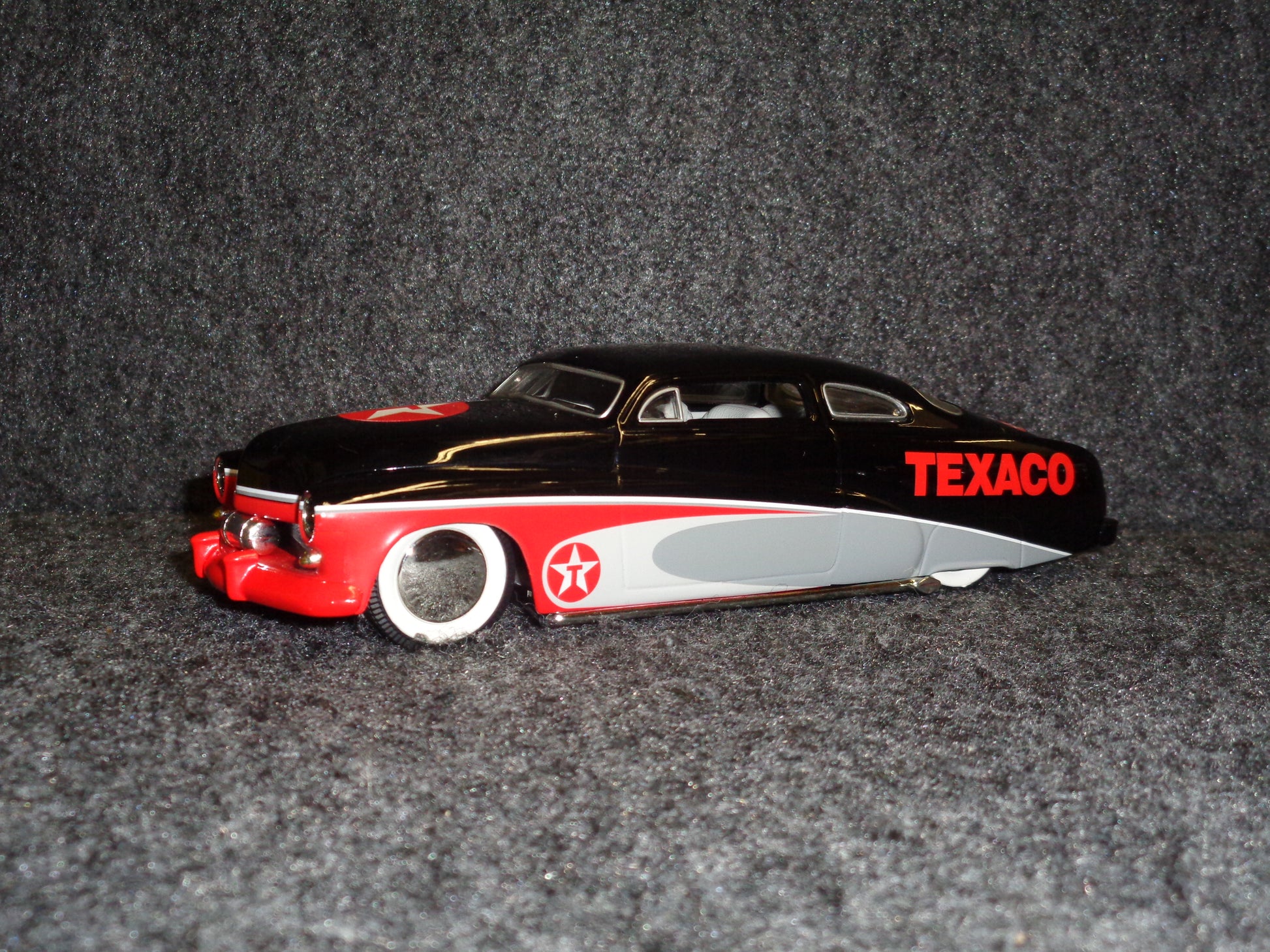 Texaco 1949 Mercury Custom Street Rod
