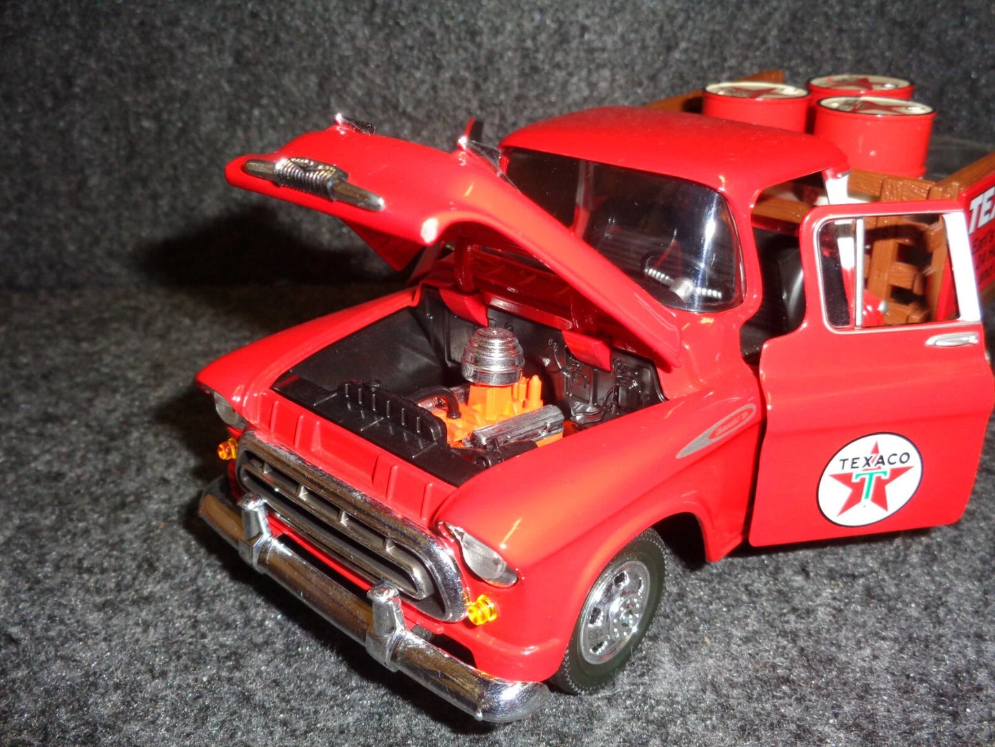 TEXACO 1957 Chevy Stake Bed Truck 1:24 Spec Cast Fairfield Mint Promotion V-GOOD