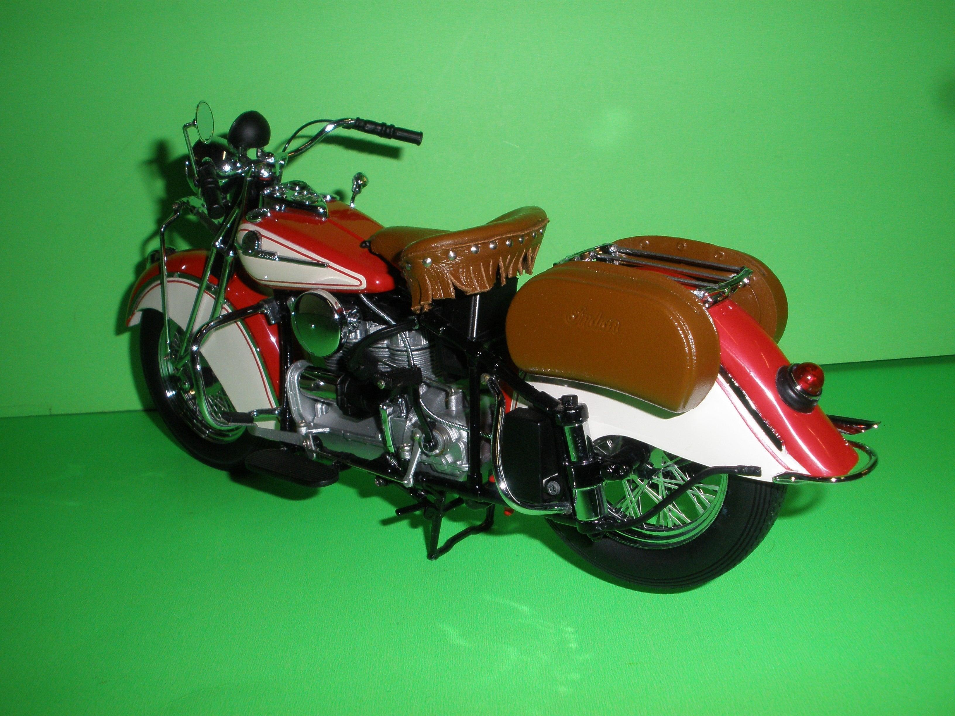 1942 Indian 442 Motorcycle - B11YB35 – Texaco Toys Plus