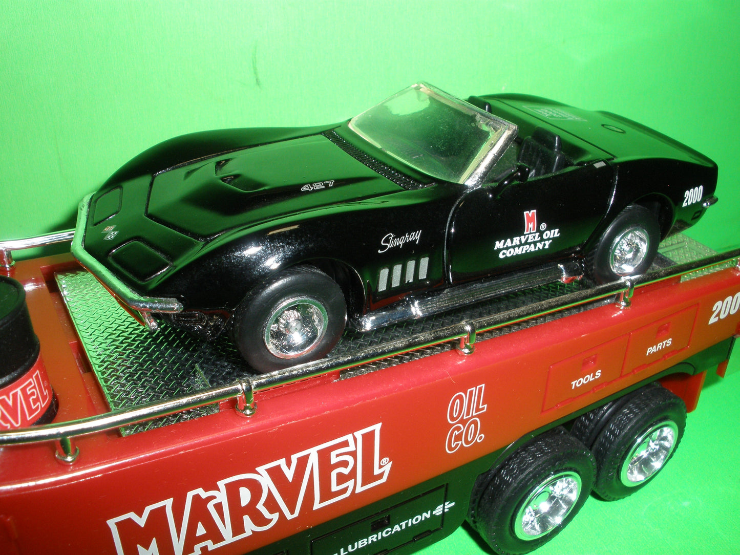 2000 Marvel Mystery Oil Car Carrier Truck & Chevrolet Corvette