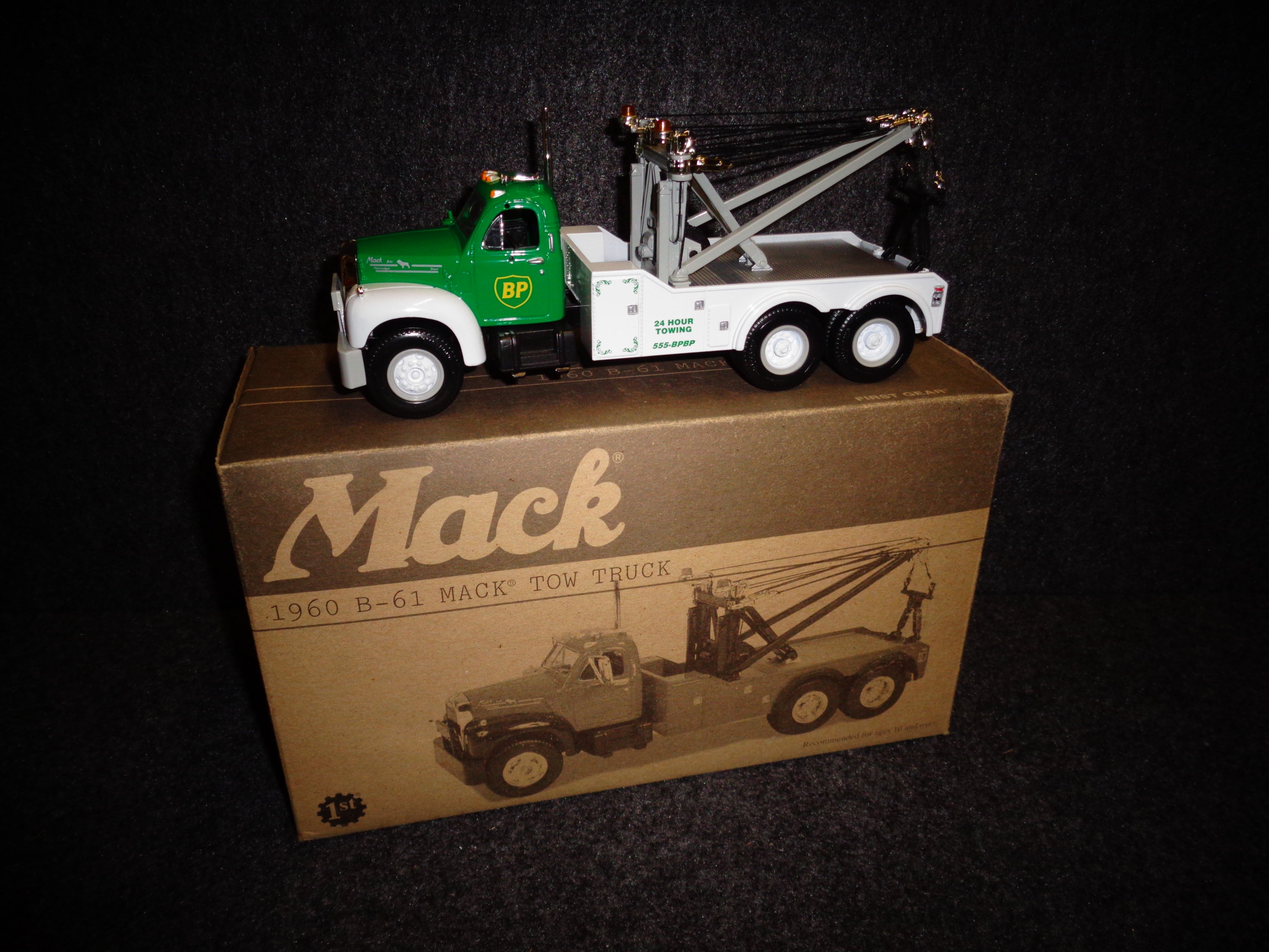 BP 1960 Mack B-61 Tow Truck – Texaco Toys Plus