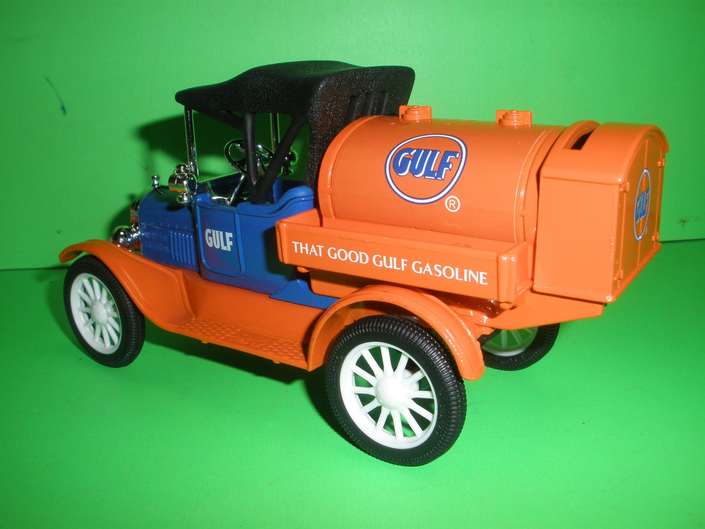 Gulf 1918 Ford Runabout Tanker Truck