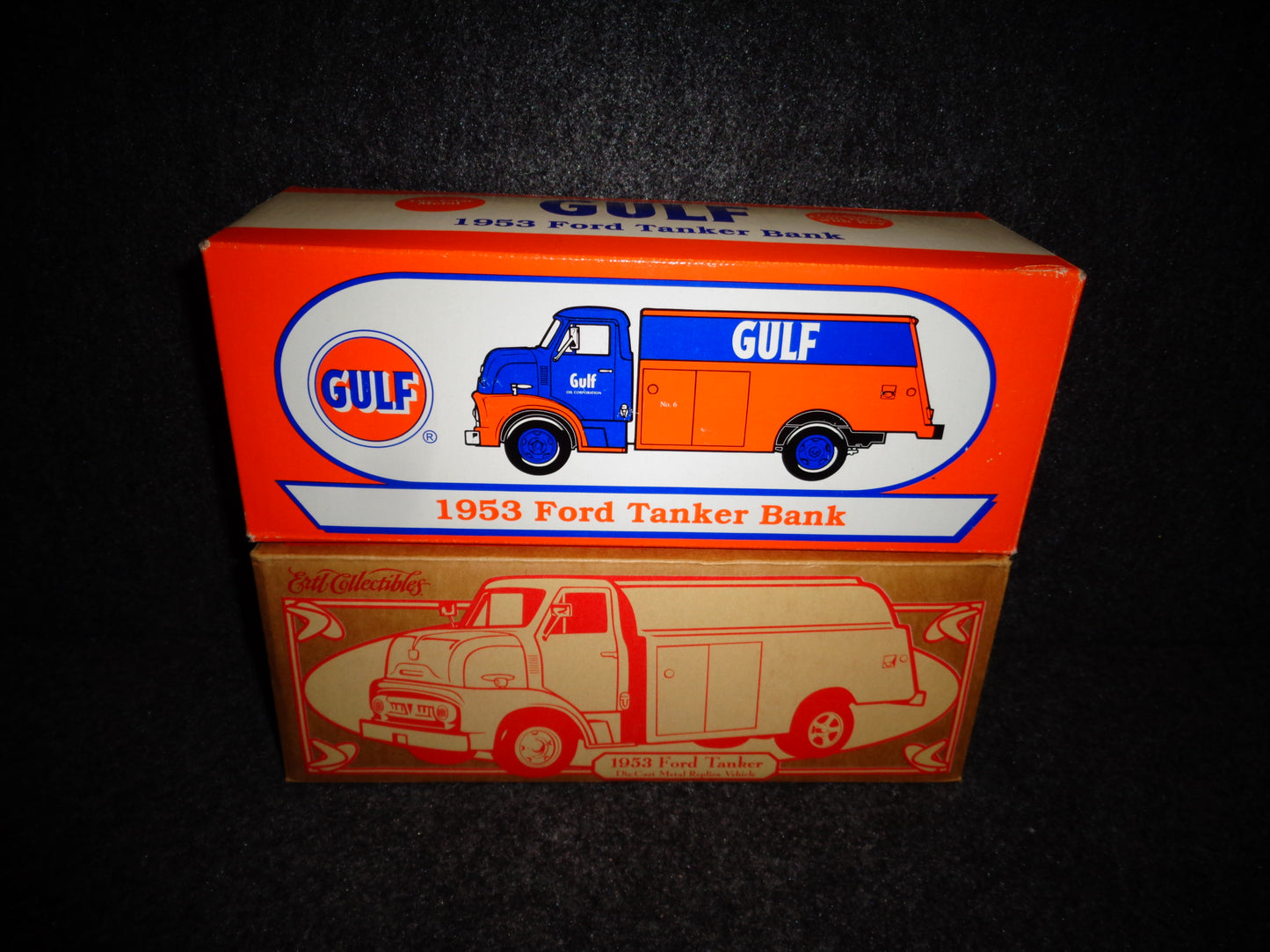 Gulf 1953 Ford Tanker Truck Regular & Special Set
