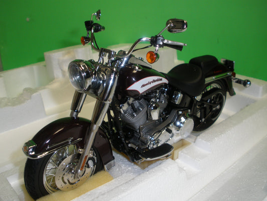 Harley Davidson 2006 Heritage Softail Motorcycle - B11E349