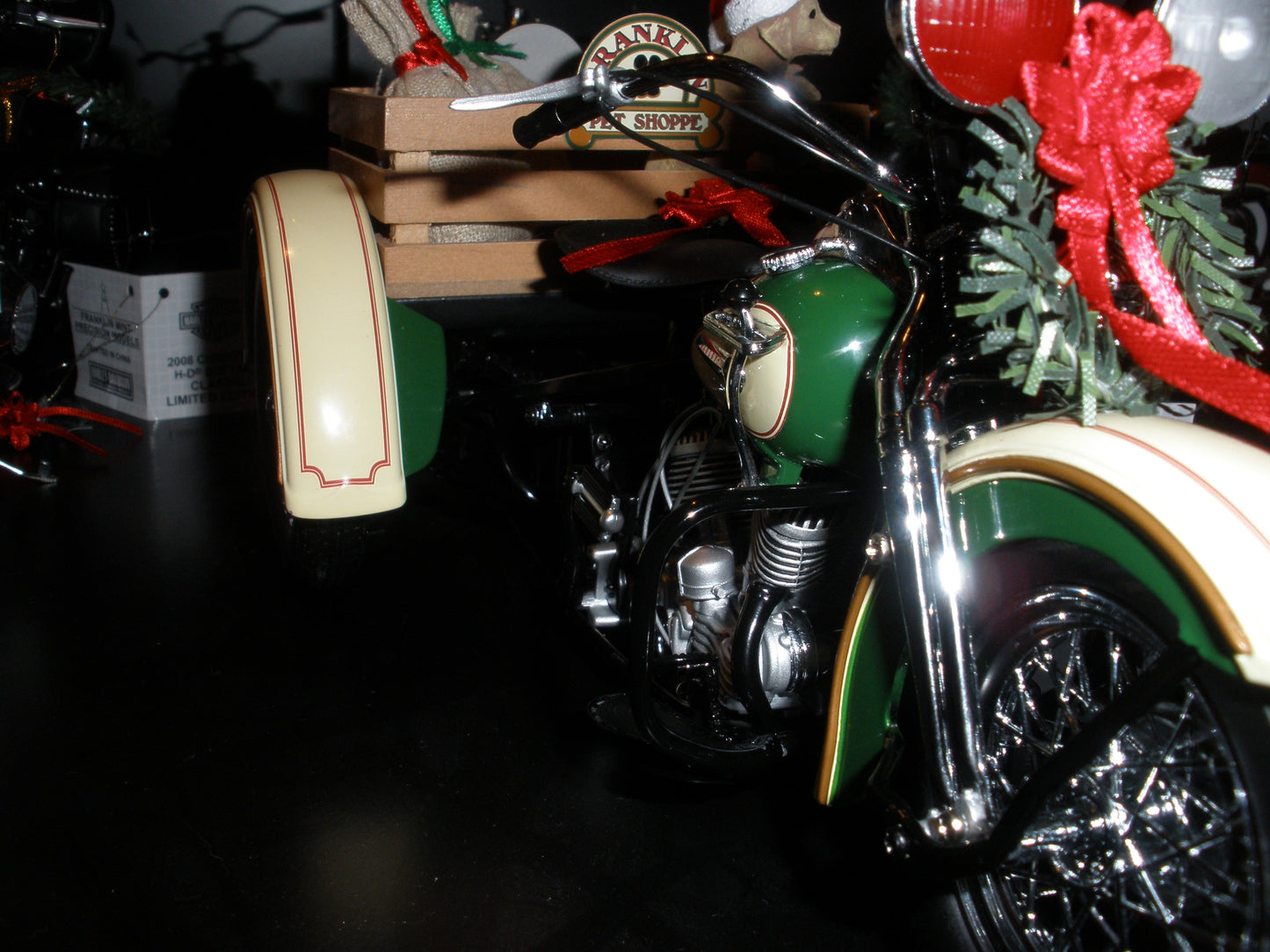 Harley Davidson Servi-Car Motorcycle 2009 Christmas - B11F864
