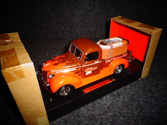 Hooters 1939 Chevrolet Pickup Truck