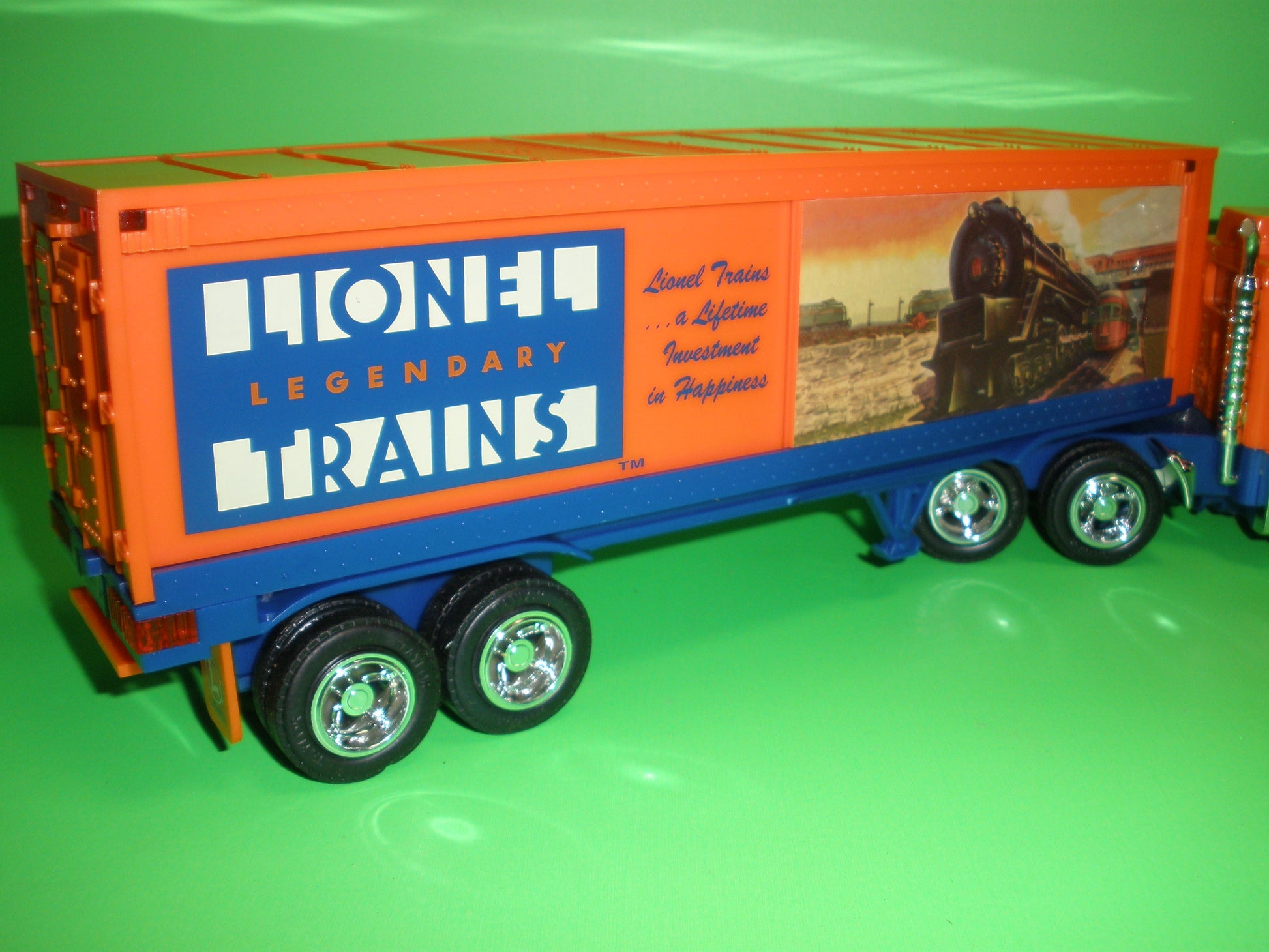 Lionel Trains 2000 Freight Truck