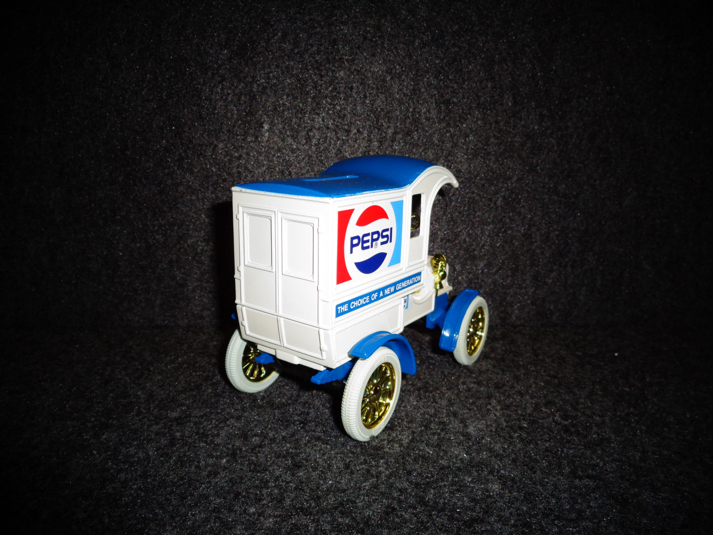 Pepsi 1905 Ford Model T Delivery Car