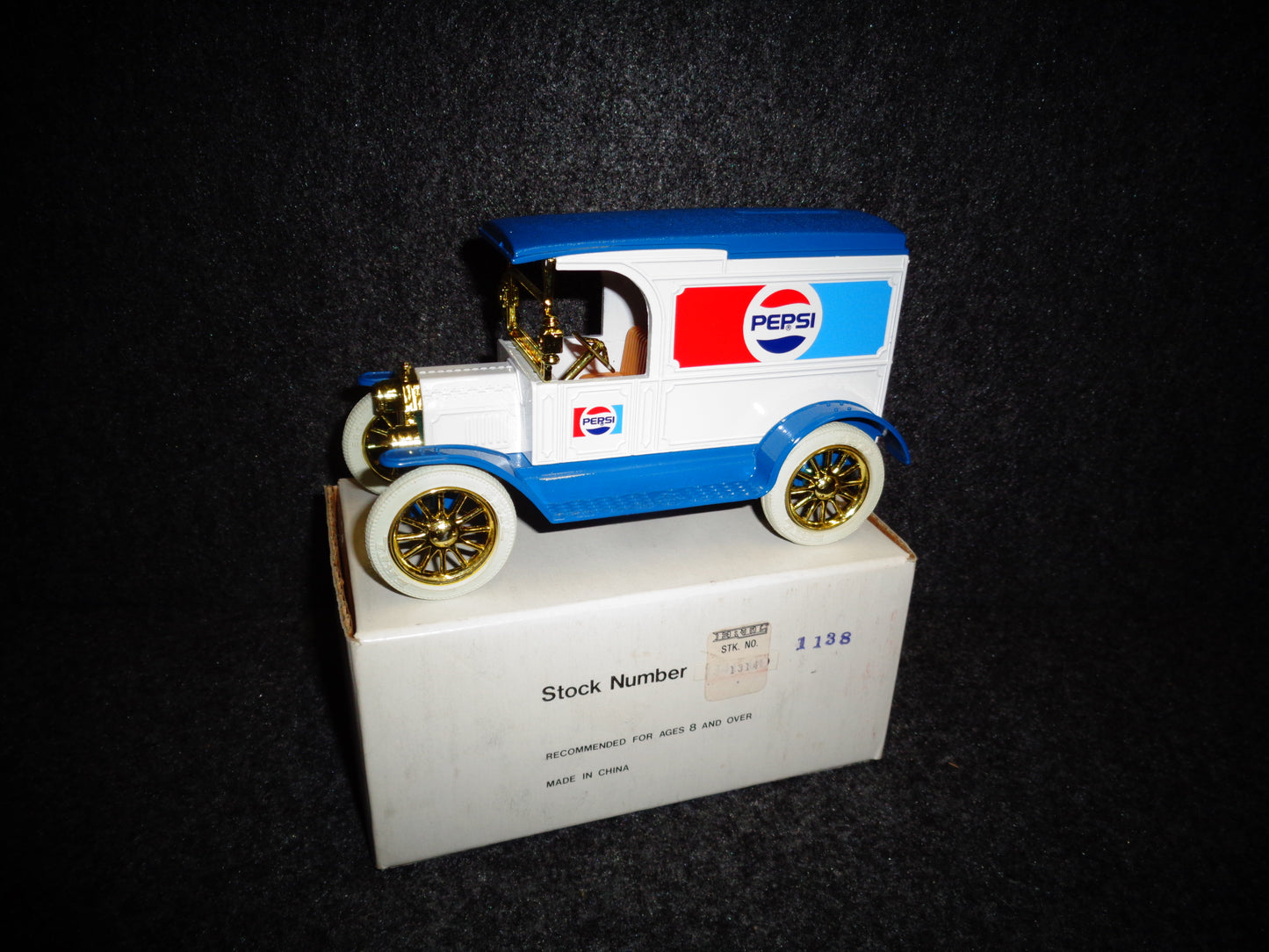 Pepsi 1917 Ford Model T Delivery Car