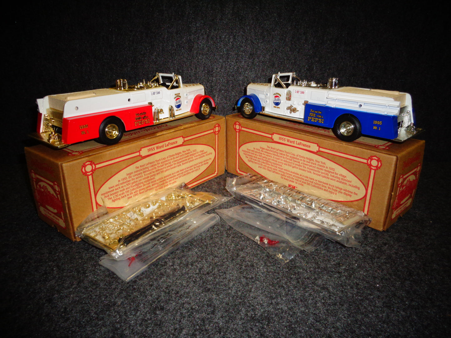 Pepsi 1955 Ward LaFrance Fire Truck - Regular & Employee Edition Set