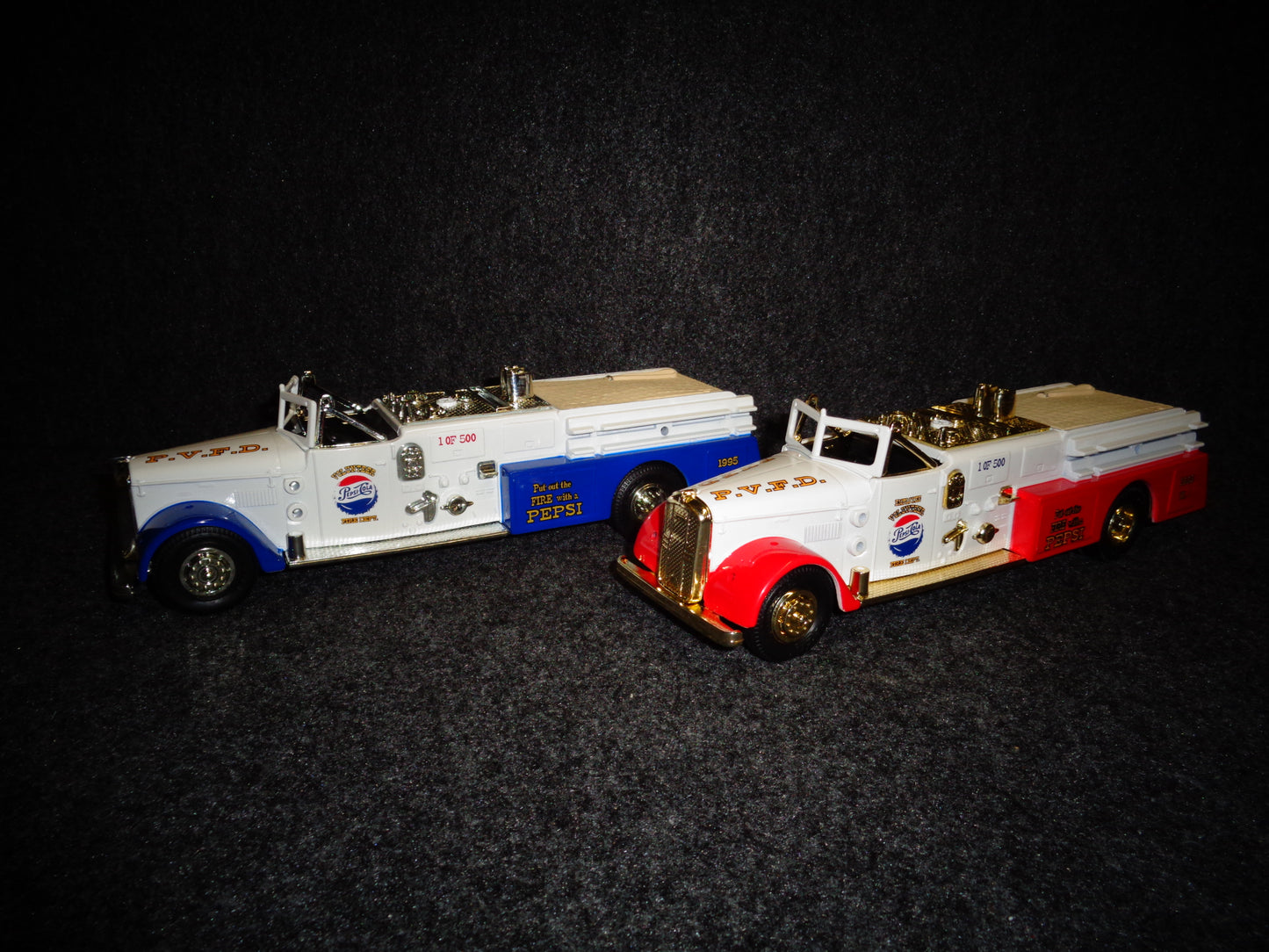 Pepsi 1955 Ward LaFrance Fire Truck - Regular & Employee Edition Set