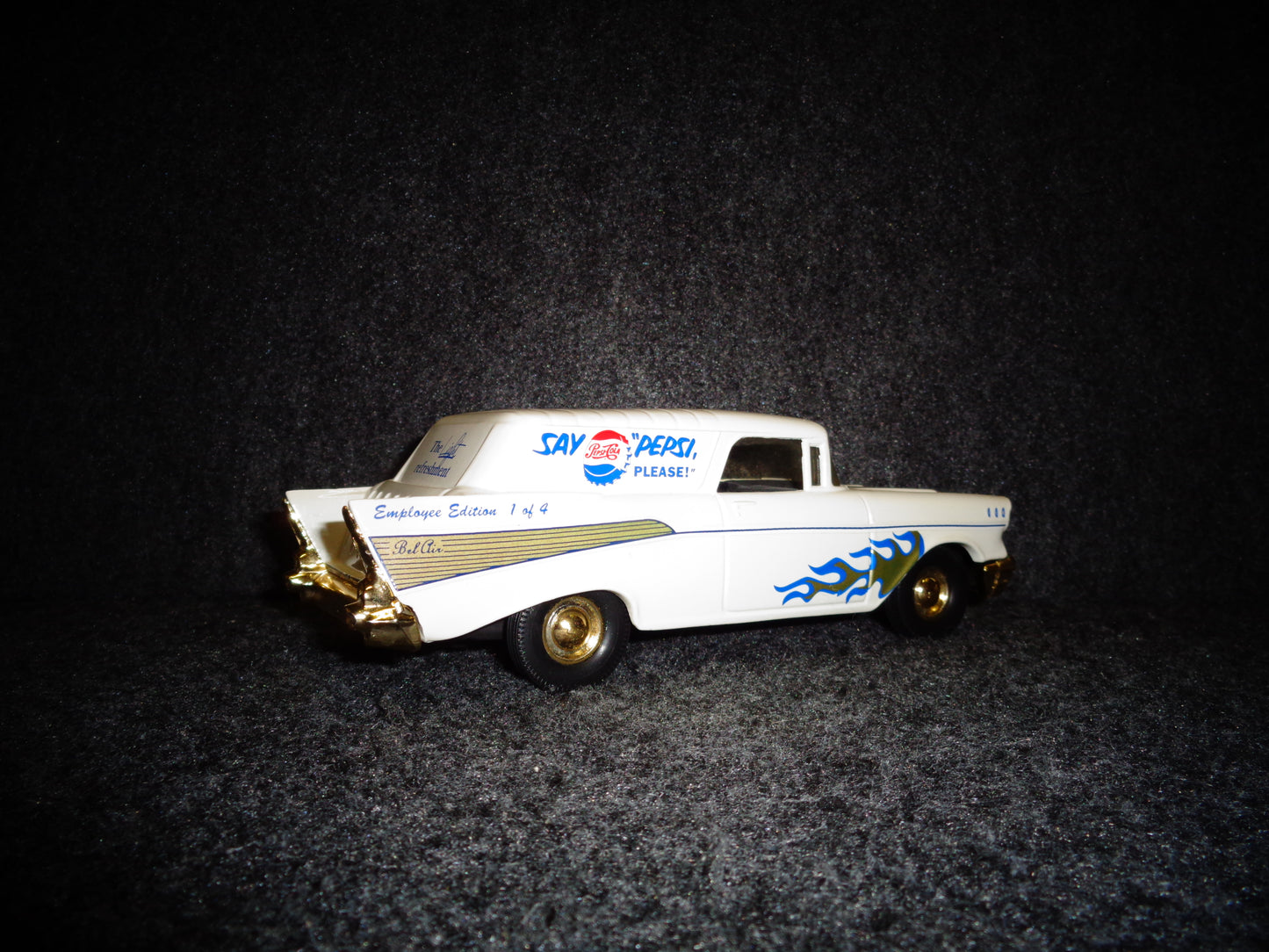 Pepsi 1957 Chevrolet Bel-Air Nomad - Special Employee Edition
